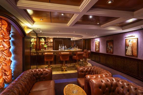 MSC Cruises MSC Orchestra La Cubana Cigar Lounge 3 ©MSC Rights - Ivan Sarfatti.jpg